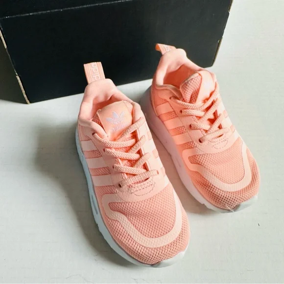 Adidas Baby Light Weight Sneakers Size 6 - Picture 11 of 12